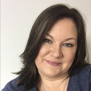 Meet your Posher, Laci