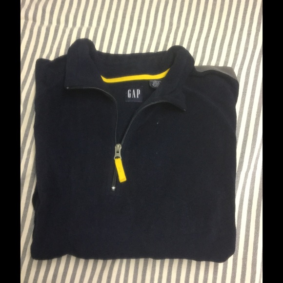Fleece - Picture 1 of 3