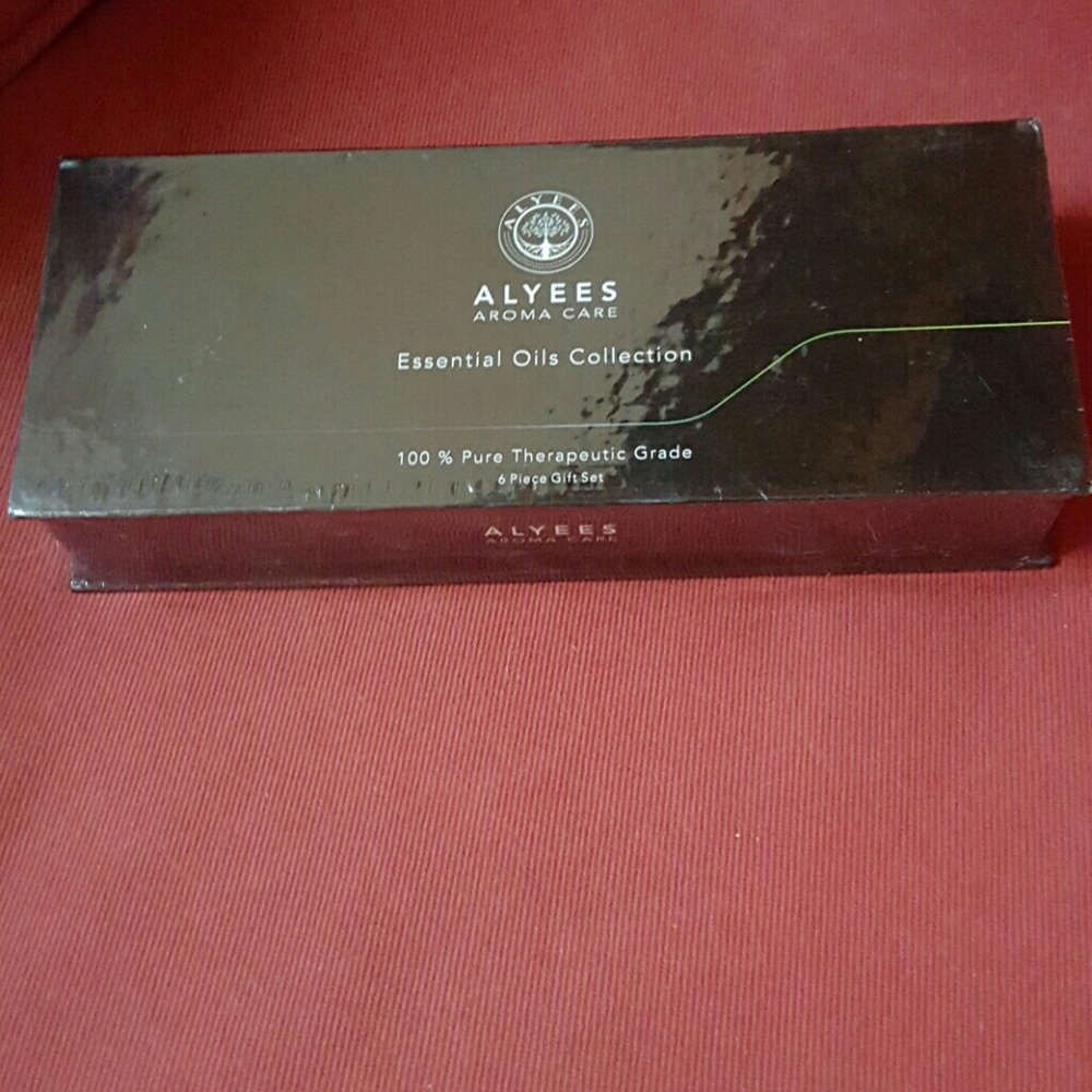 ALYEES ESSENTIAL OILS GIFT SET