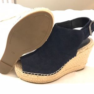 Navy suede espadrilles Kenneth Cole 7.5