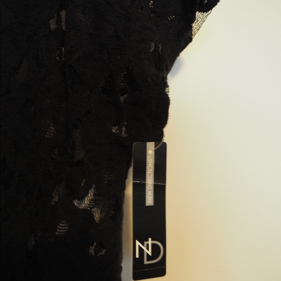 Lace Dolman Shirt - Picture 2 of 2