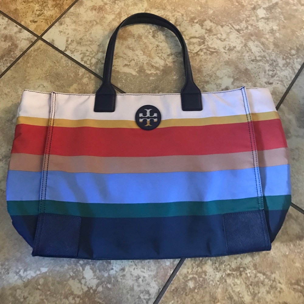 🎉SALE🎉 Tory Burch Nylon Tote