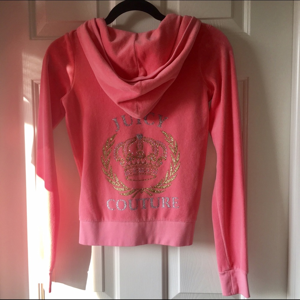✨Juicy Couture Pink Velour Sweatshirt