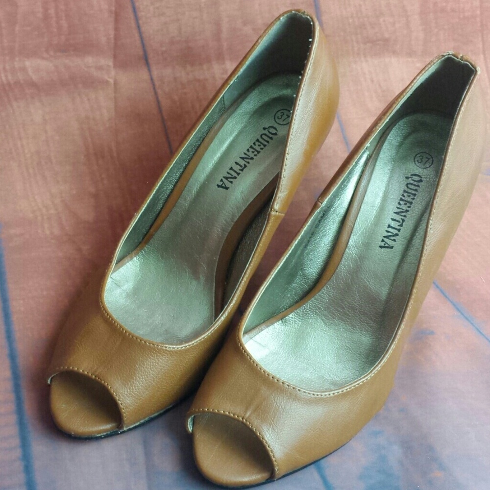 Camel peep zoe heels
