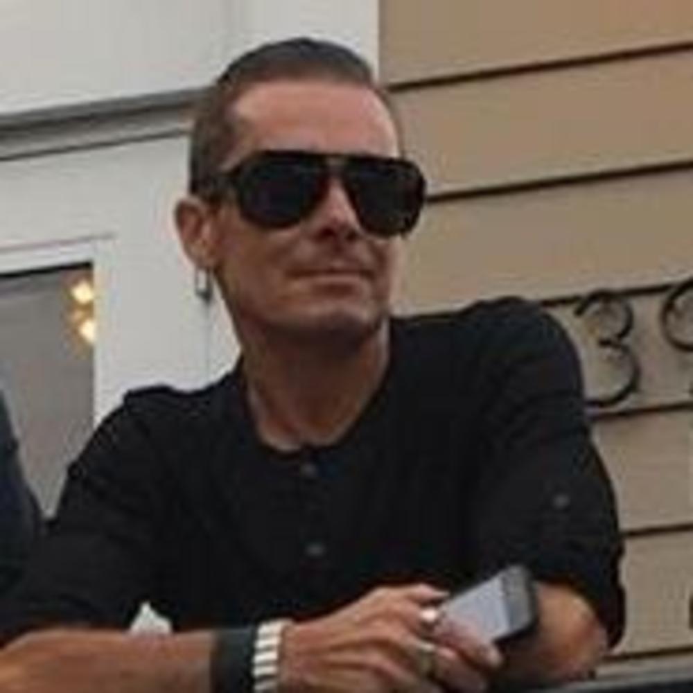 Meet your Posher, Mark