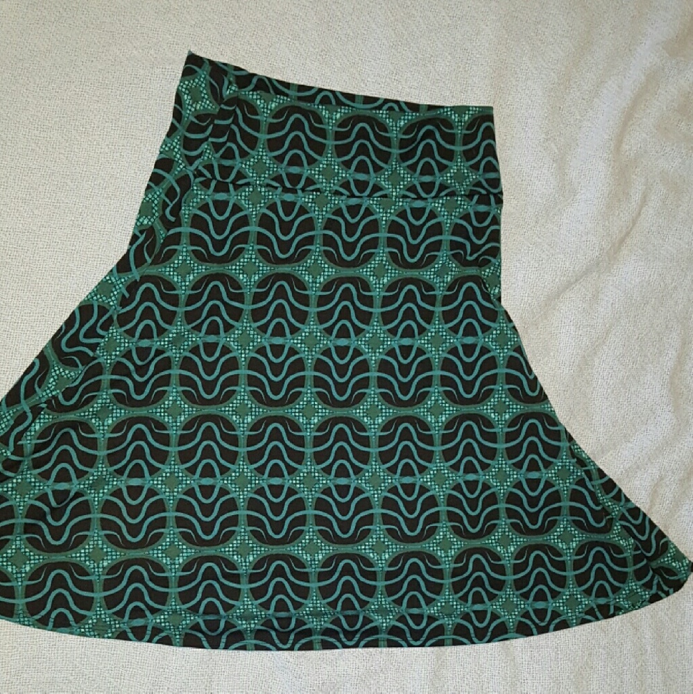 NEW LuLaRoe Azure. Large