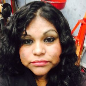 Meet your Posher, Lucy