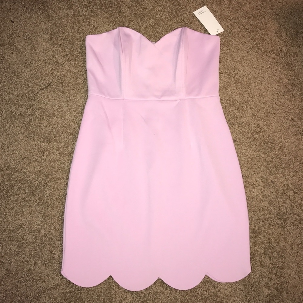 Tobi Lavender Scallop Bottom Dress