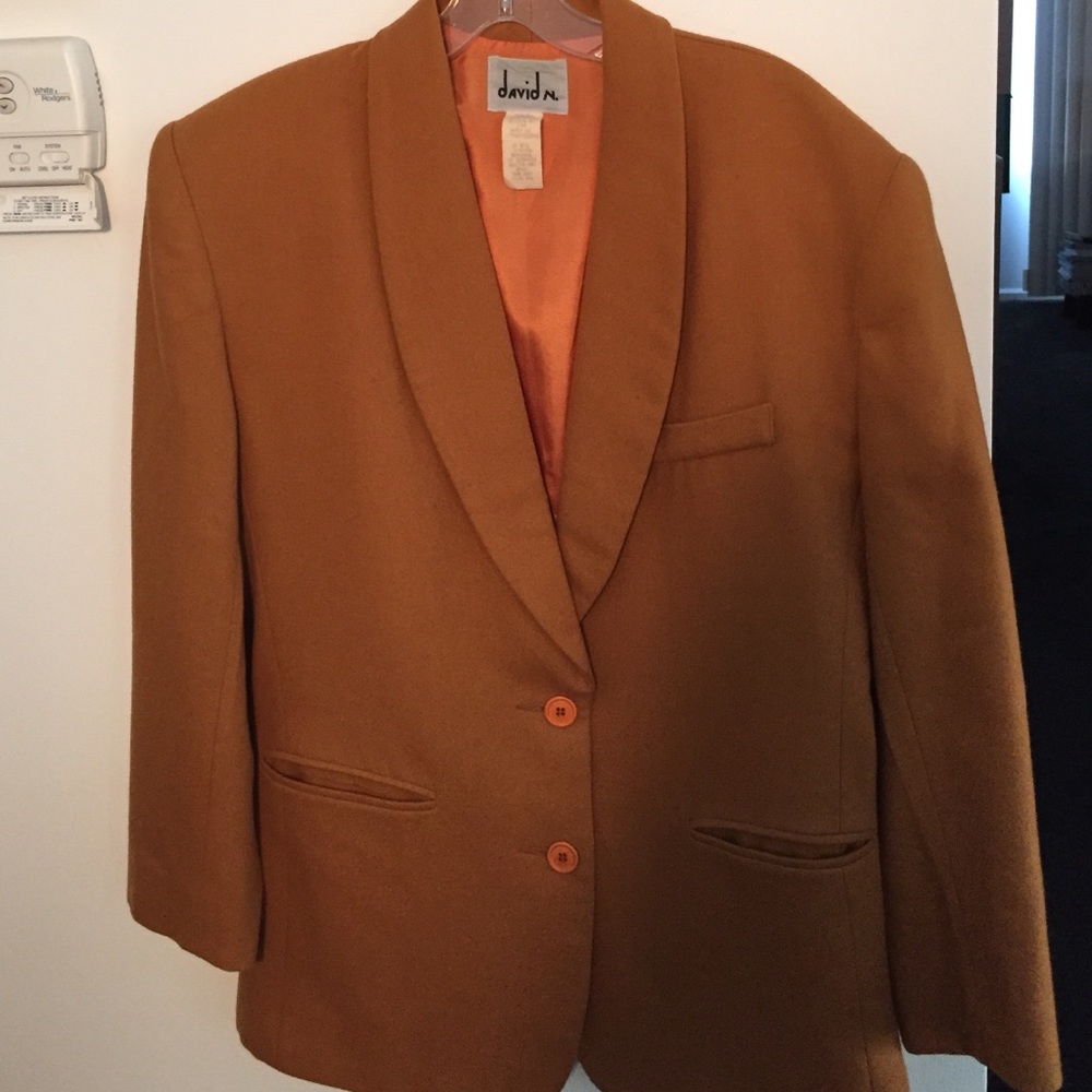 Gold 100 percent wool blazer