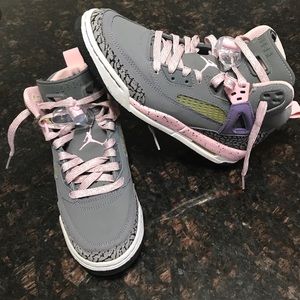 Jordans🌟Make An Offer 🌟