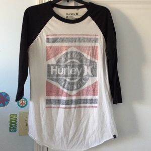 Hurley Raglan / baseball TSALE 🤑🤑🤑