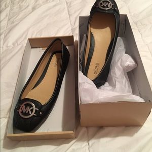 Michael Kors flats