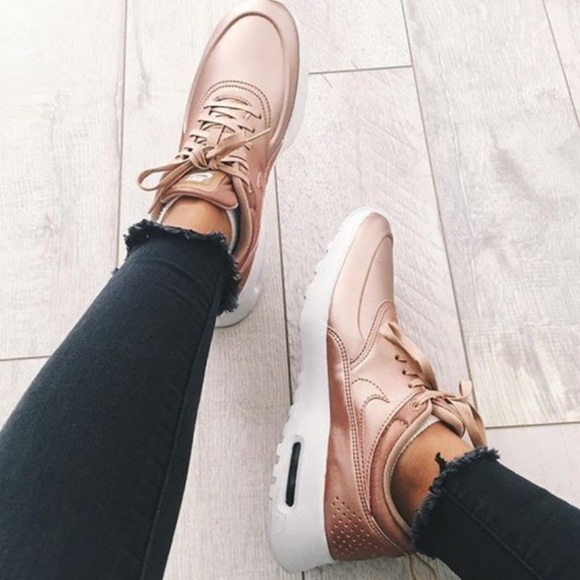 Nike Shoes - Nike air max Thea SE shoes