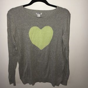 Old Navy NWT heart sweater - XL