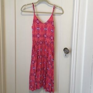 Bright Cynthia Rowley midi dress.