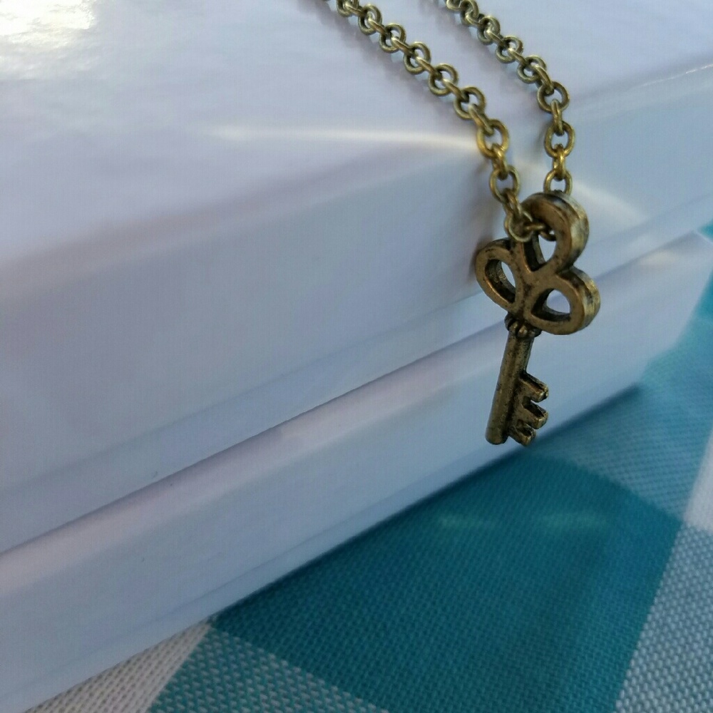 Bronze key necklace