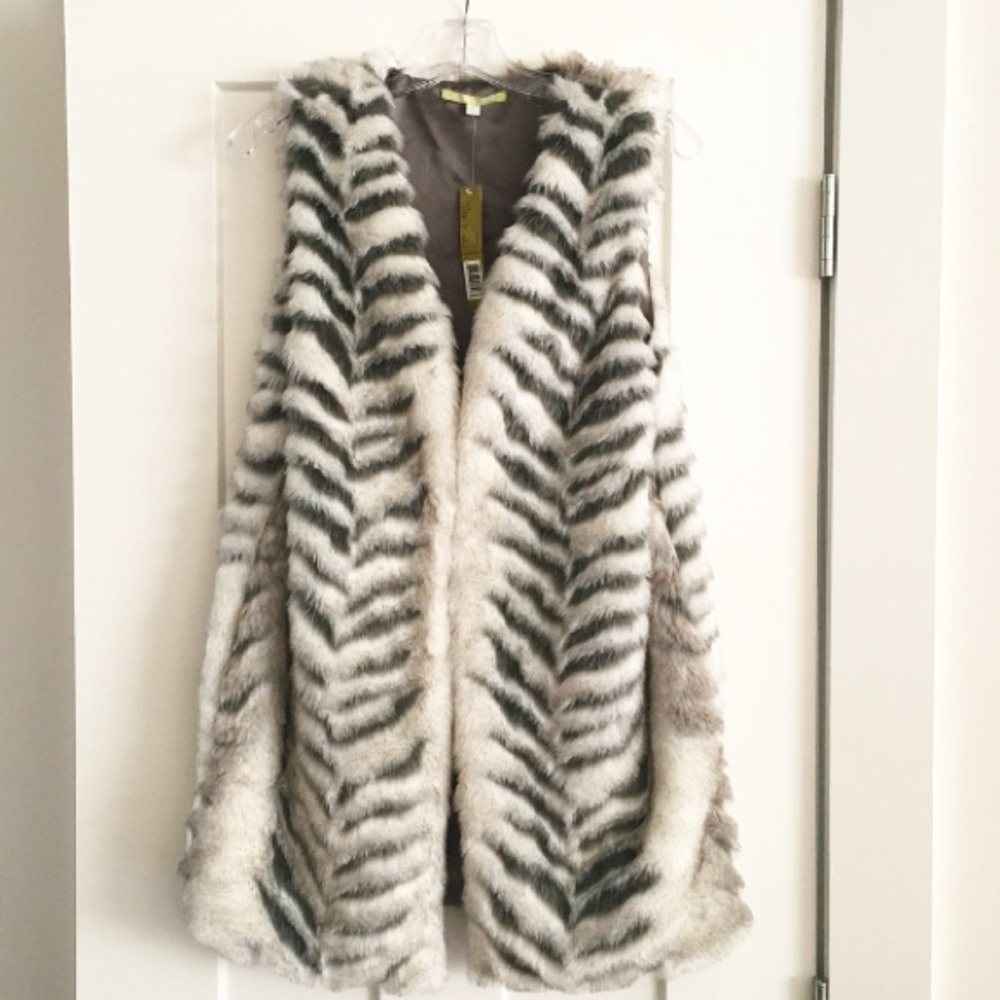 Long Fur Vest! Tiger stripes