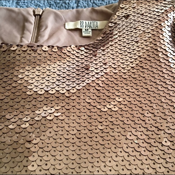 BB Dakota Copper Sequin Mini Dress •[SIZE M]• - Picture 4 of 4