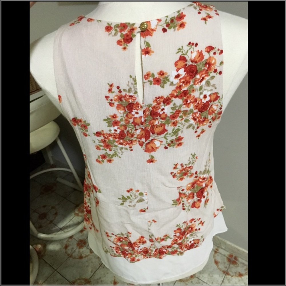Francesca's top - Picture 2 of 3