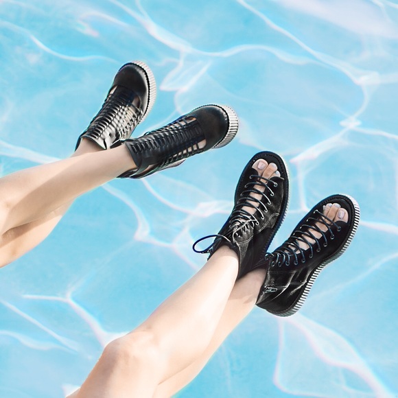 tuk gladiator sandals