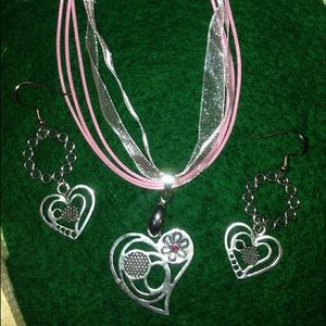 🛍Cute earring and necklace set handmade🛍