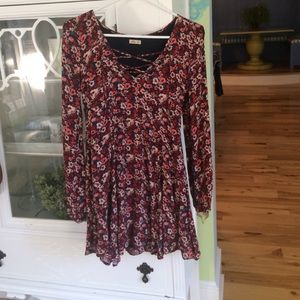 Floral Hollister Lace Up Dress