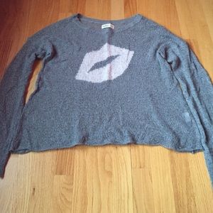 Cozy sweater with lips