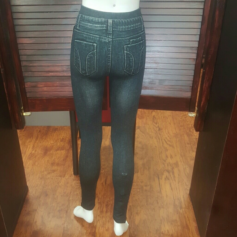 Black colored Jean looking lined Jeggings - Picture 3 of 4