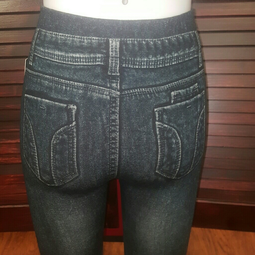 Black colored Jean looking lined Jeggings - Picture 4 of 4