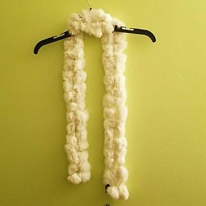 Fur Scarf - white