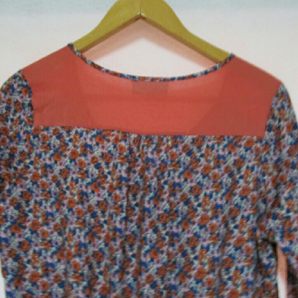 Sienna long sleeve floral romper Large $firm - Picture 4 of 6