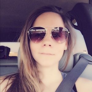 Meet your Posher, Bethany