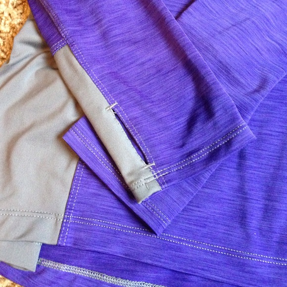 REI Tech Long Sleeve w/ Thumb Holes🌲🏃♀️ - Picture 2 of 4