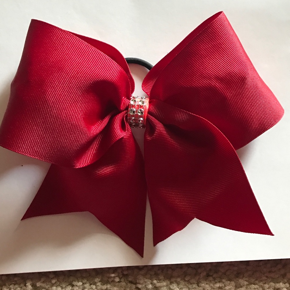 Cheer bow