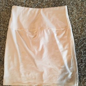 Nude fitted shareware slip