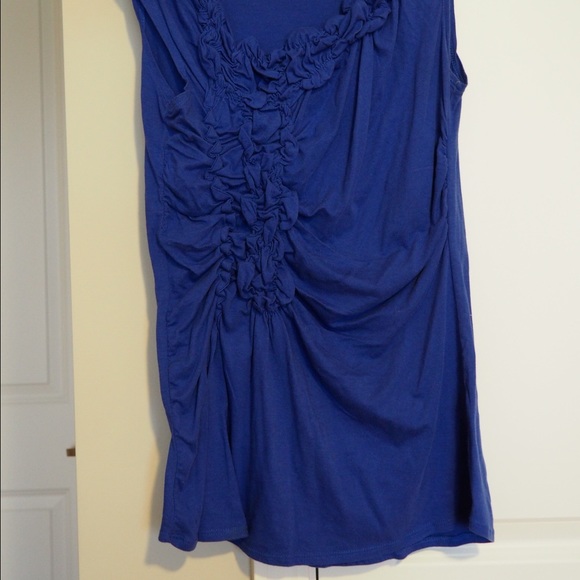 Flattering Top From TJ Maxx - Picture 3 of 3