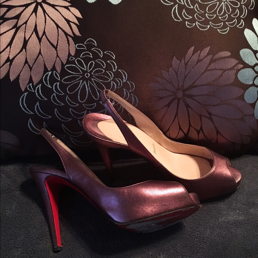 Christian Louboutin Very Prive Slingback