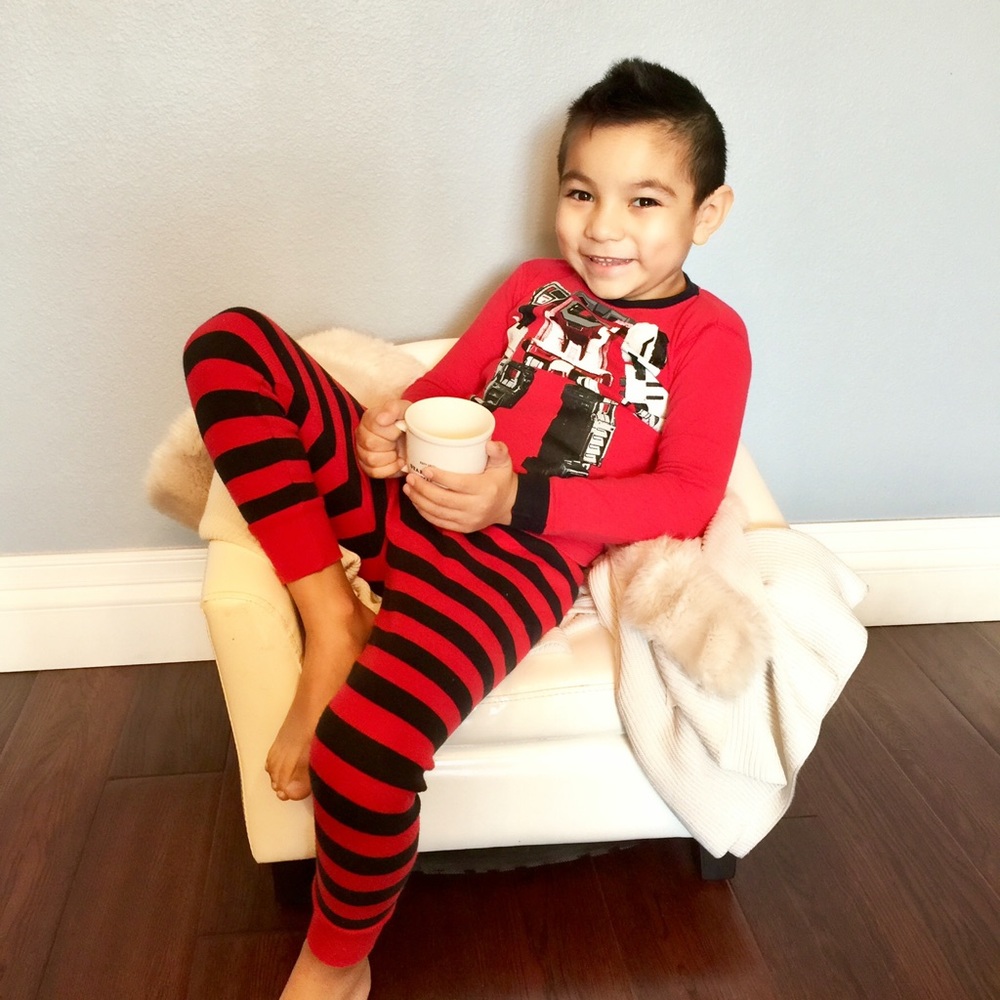 Futuristic PJS by PJ Neiman Marcus 4T