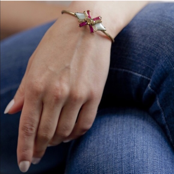 Lovely mint & magenta cuff bracelet - Picture 4 of 8