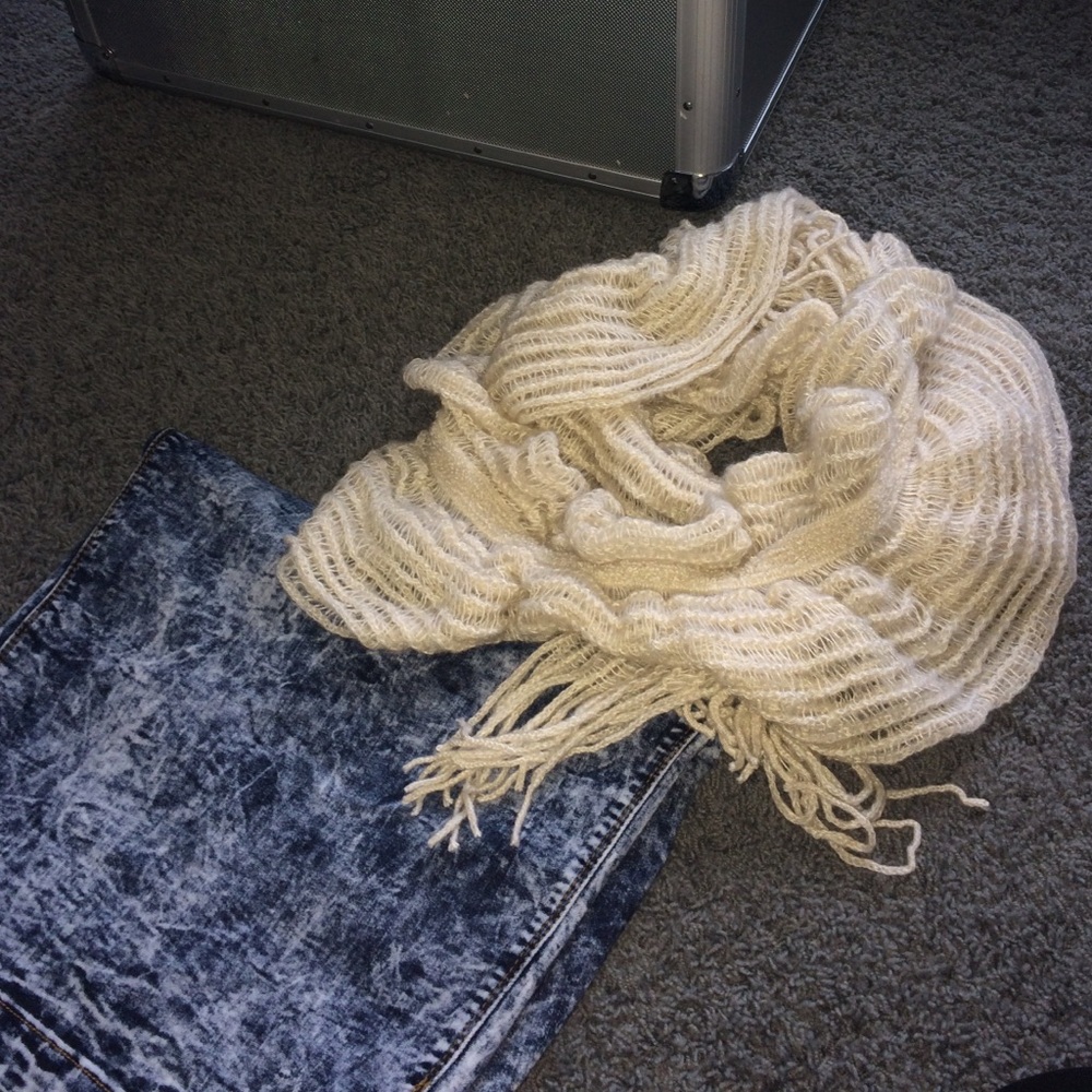 Gently used Cream Winter Scarf! Layer with Style!