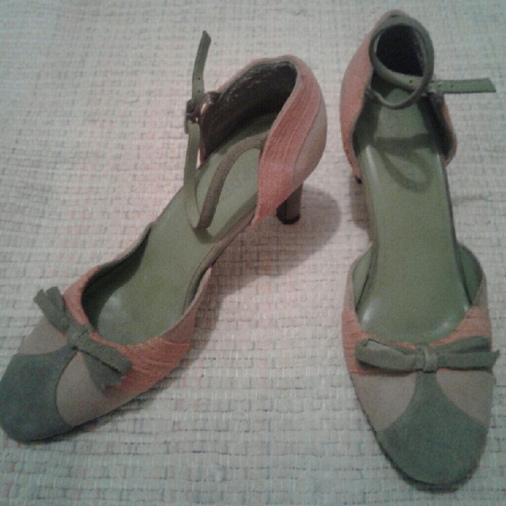 Suede kitten heels with ankle strap