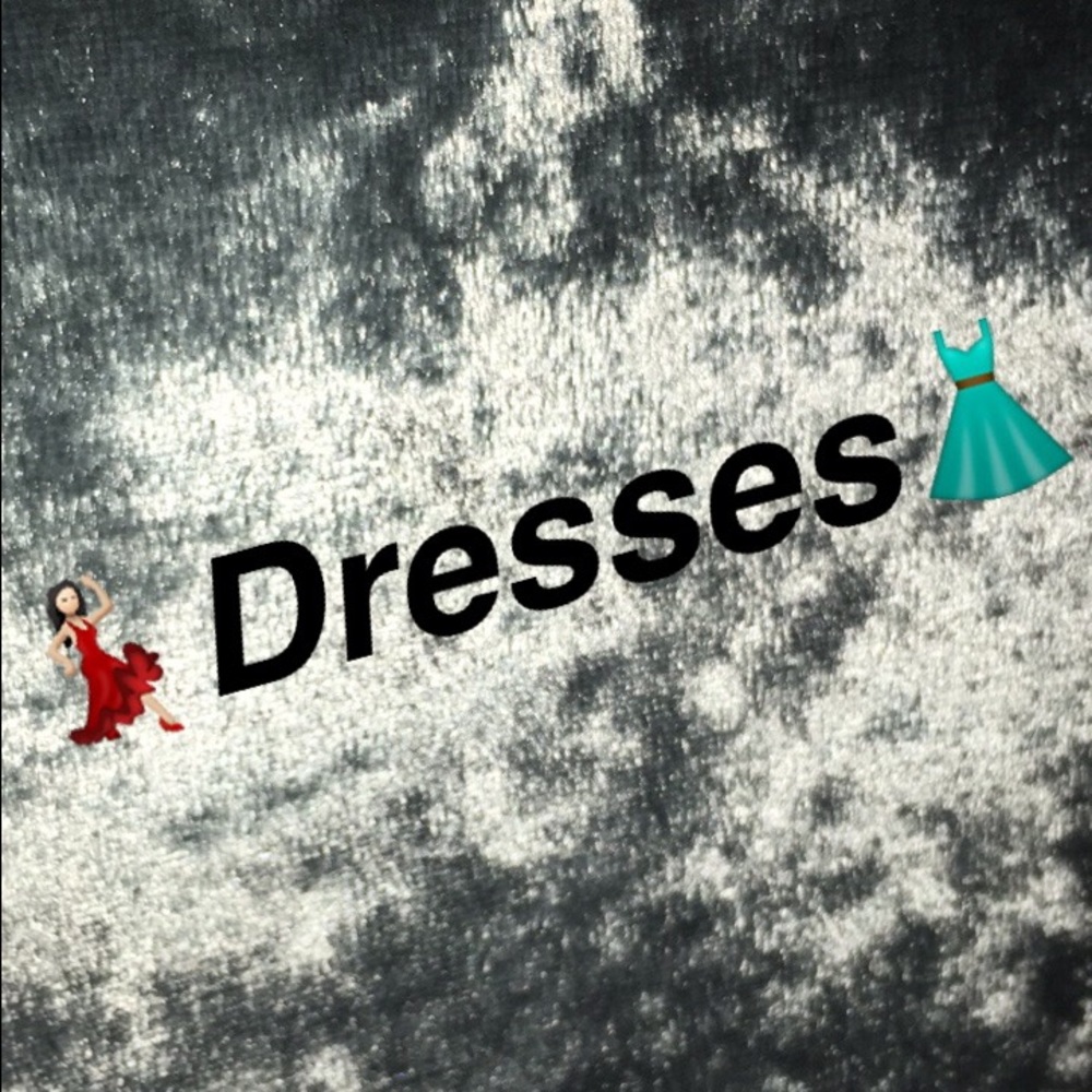 Items below this post are dresses! 💃🏻👗