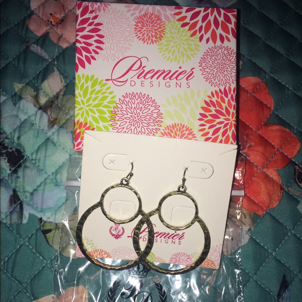 Premier Designs bronze Jane earrings