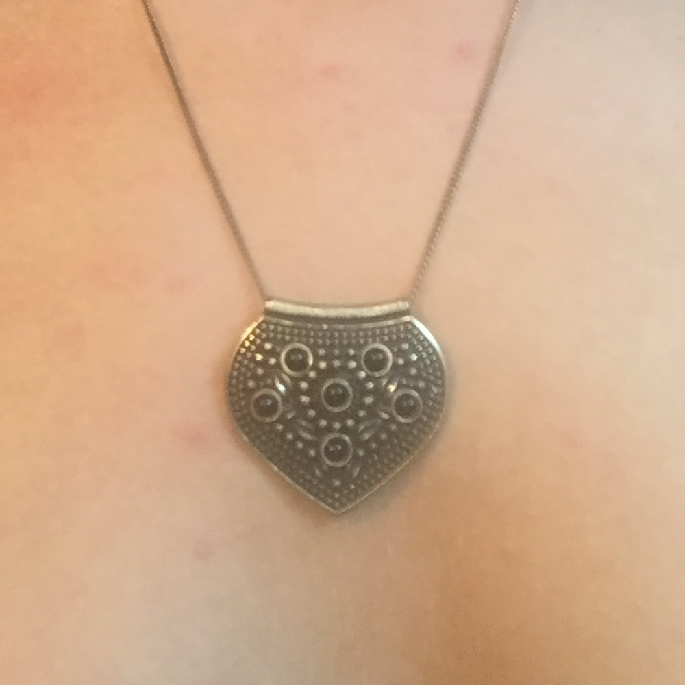 Gold rustic necklace
