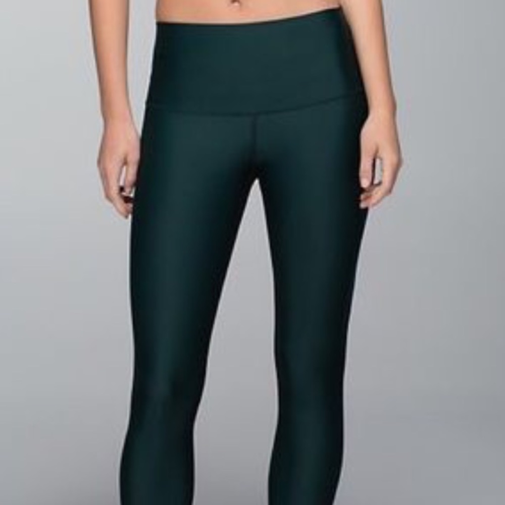 Lululemon shine tight high rise legging sz 4 black