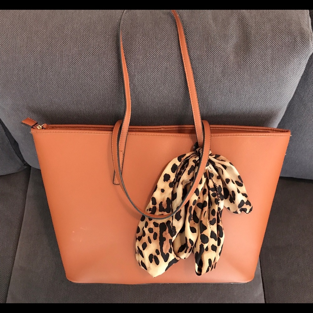 Aldo seidebenker brown toe bag