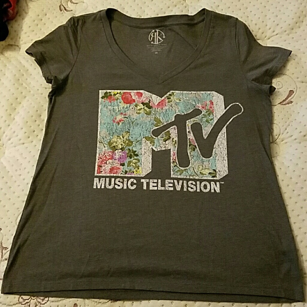 Gray torrid MTV t-shirt