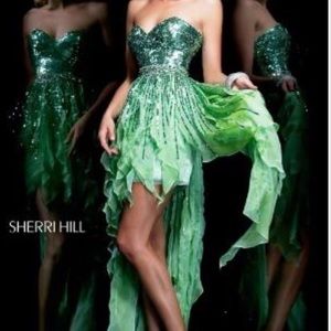 Sherri Hill H-lo dress Never worn Size 0