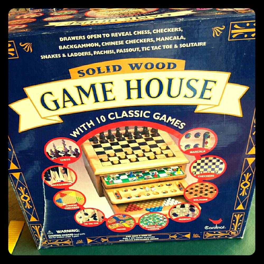 Game House wooden game station includes 10 games