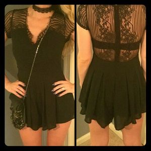 NWT Blk Chiffon Lace Back Romper